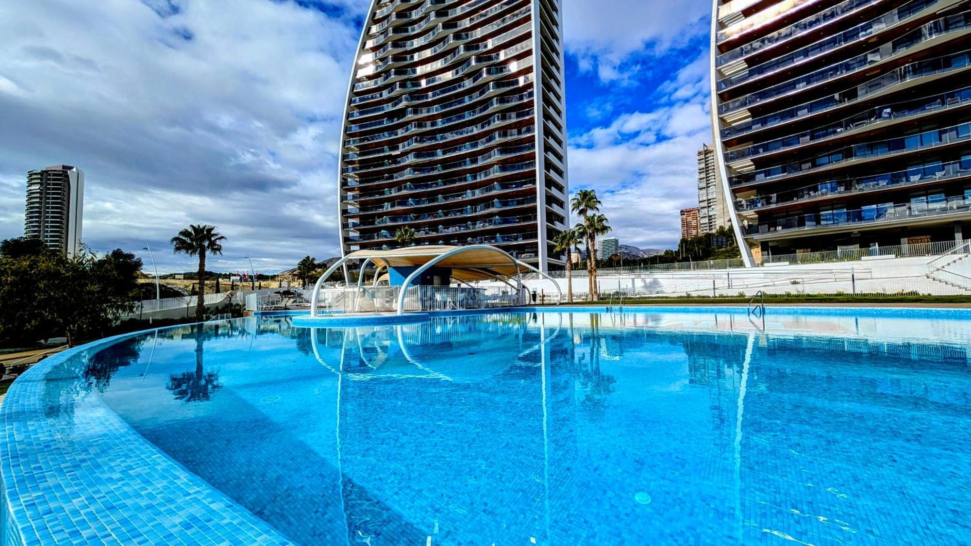 Sunset Waves Blue Sky Apartment Benidorm Exteriör bild